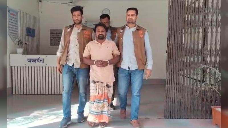 ওসির সামনে চাঁদা দাবি; সেই যুবদল নেতাকে বহিষ্কারের পর গ্রেফতার