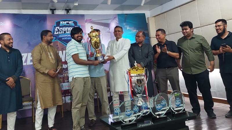 বিসিএস ই-স্পোর্টস চ্যাম্পিয়নশিপ ডিডিআইএক্সপো-২০২৬-এর পুরস্কার বিতরণী অনুষ্ঠিত