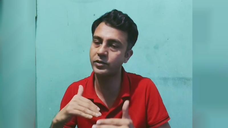 তেল পাম্পে শৃঙ্খলা ফেরাতে ঝিনাইদহে রাসেলের স্মার্ট অ্যাপ