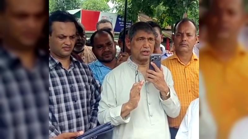 টাঙ্গাইলে জনসম্মুখে ডিএফওকে ফোন করে রেঞ্জ কর্মকর্তাকে বদলির নির্দেশ দিলেন মন্ত্রী
