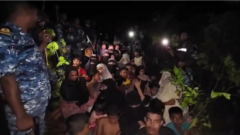 টেকনাফের গহীন পাহাড় থেকে নারী-শিশুসহ ৬৬ জন উদ্ধার