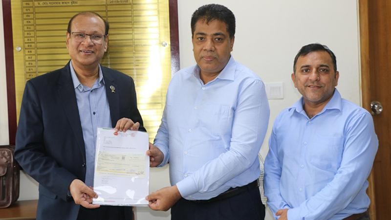 শ্রমিক কল্যাণ তহবিলে প্রাণ-আরএফএল গ্রুপের অনুদান