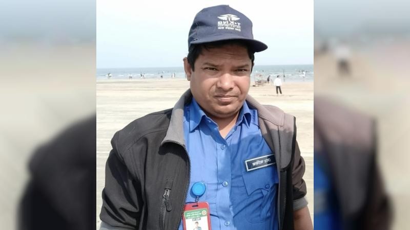 সেন্টমার্টিনদ্বীপ রক্ষায় নিয়োজিত সরকারি কর্মীই রোহিঙ্গা!