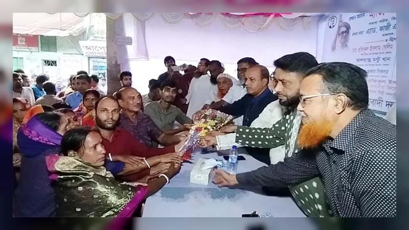 বিএনপিতে যোগ দিলেন ৪০ সনাতন ধর্মাবলম্বী পরিবার