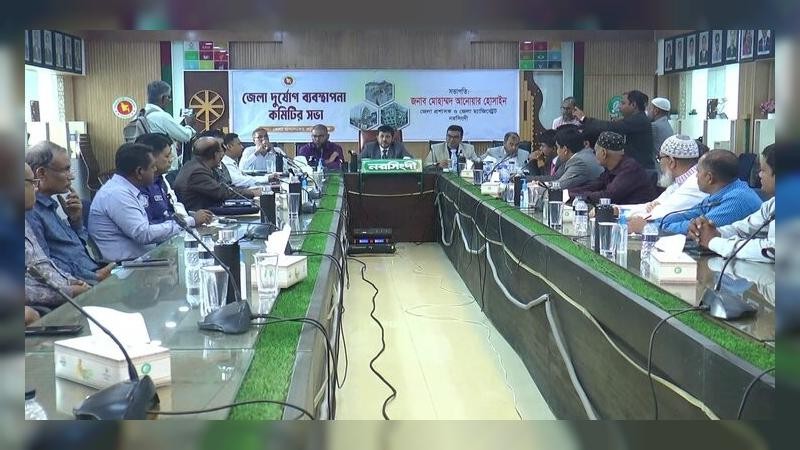 তিন দিন পরও নরসিংদীতে সঠিক হিসাব মেলেনি ক্ষয়ক্ষতির, মৃত্যু ৫