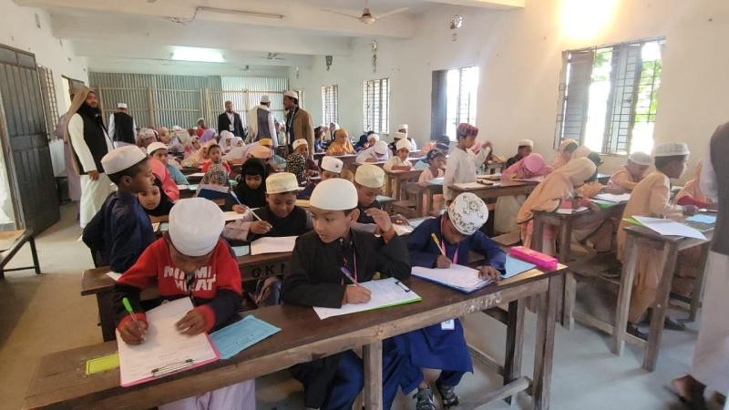 গোপালপুরে নূরানী স্কলারশিপ বৃত্তি পরীক্ষা, ৮ হাজার শিক্ষার্থীর অংশগ্রহণ
