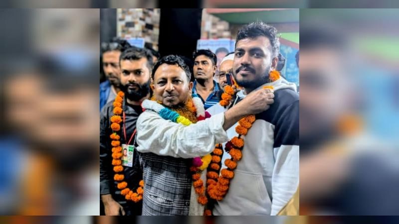 ব্যবসায়ীদের সঙ্গে নিয়ে স্বচ্ছ ও সক্রিয় কমিটি গঠনের প্রতিশ্রুতি দিচ্ছি- সোয়েব হোসেন