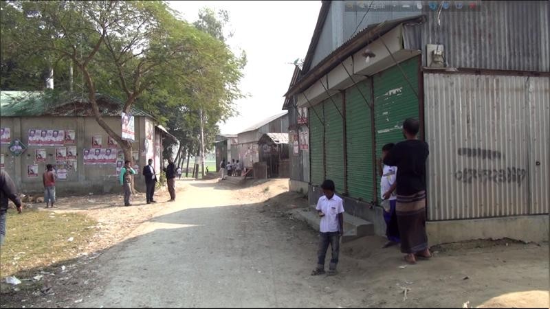 বিএনপি সমর্থিতদের ৩৮ দোকান বন্ধ করে দিলো জামায়াত নেতাকর্মীরা