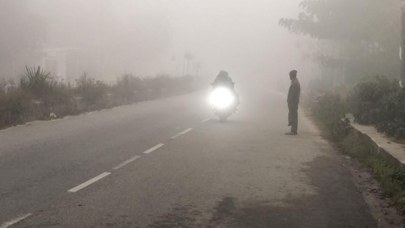 শীতে জবুথবু সিরাজগঞ্জ, টানা দুই দিন সর্বনিম্ন তাপমাত্রা ৯.৬ ডিগ্রি