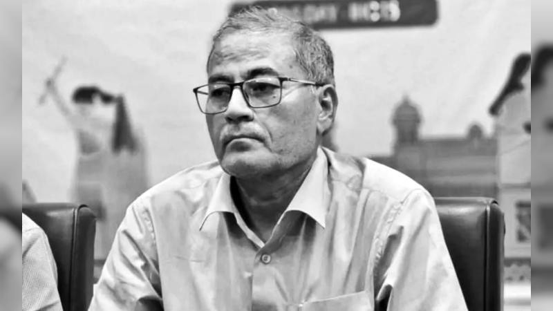 ভ্রমণে গিয়ে না ফেরার দেশে ঢাবি অধ্যাপক