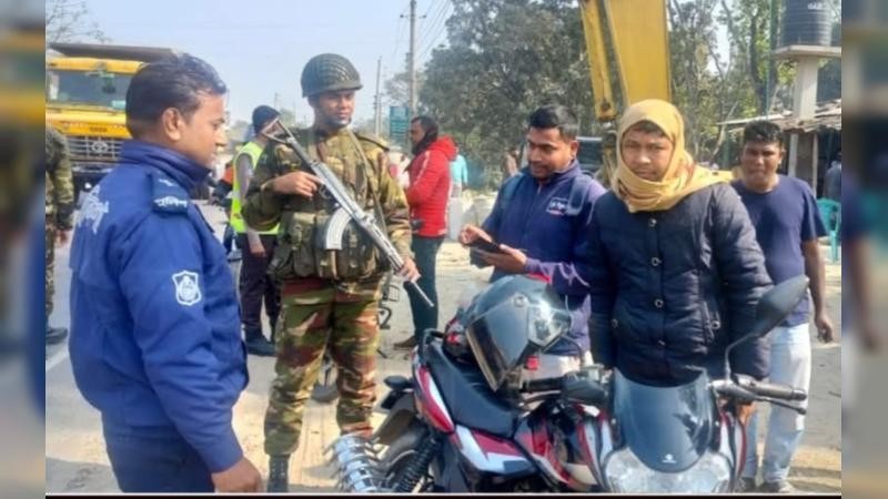 পাংশায় যৌথ বাহিনীর অভিযানে তিনটি মামলা দায়ের