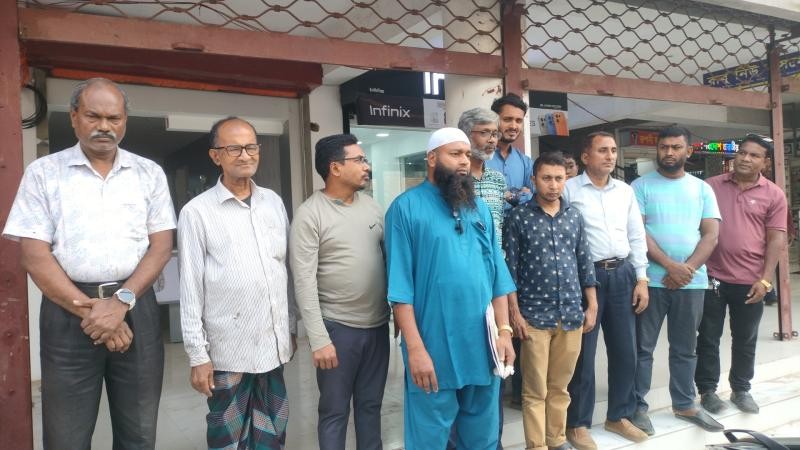 পাংশায় পজিশন ক্রয় করে বুঝে না পাওয়ায় সংবাদ সম্মেলন