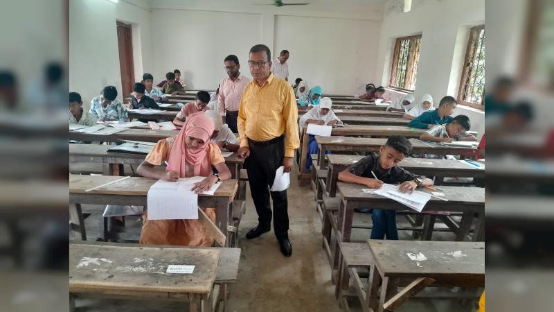 ঈশ্বরগঞ্জে বৃত্তি পরীক্ষায় উপস্থিতির হার ৬২ শতাংশ