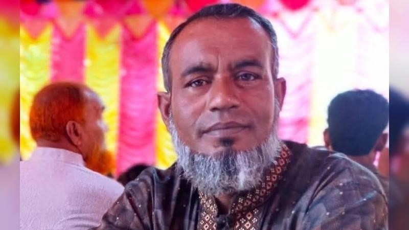 শ্বাসকষ্টে ভুগে পথিমধ্যে প্রাণ গেল মোহন খানের