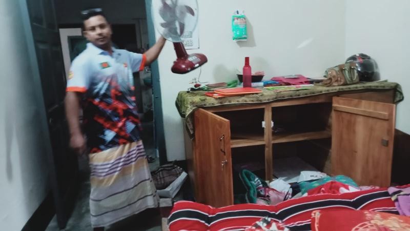 গুরুদাসপুুরে একাধিক ডাকাতির ঘটনায় আইনশৃঙ্খলার অবনতি