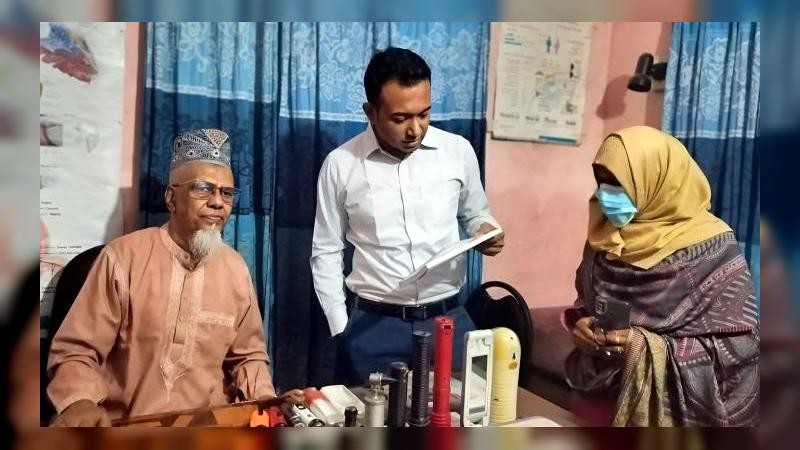 বগুড়ায় ভুয়া চক্ষু বিশেষজ্ঞ আটক, জরিমানা ১ লাখ টাকা