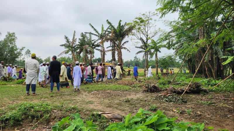 ঝিনাইগাতীতে ১১ দিন পর দেশে এলো প্রবাসী শ্রমিকের লাশ, দাফন সম্পন্ন