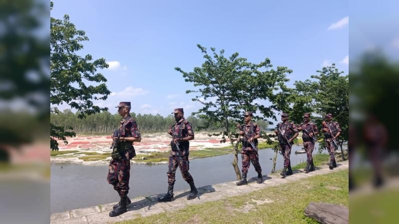 পঞ্চগড় সীমান্তে সতর্ক বিজিবি, অনুপ্রবেশ ঠেকাতে  সতর্কতা জারি
