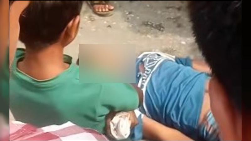 শেরপুরের নকলায় বাসের ধাক্কায় ট্রাক্টর চালক নিহত, সিএনজি যাত্রী গুরুতর আহত