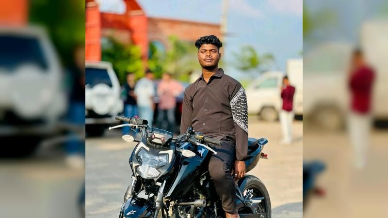 বুড়িচংয়ে সড়কে মোটরসাইকেল দুর্ঘটনায় প্রাণ গেল যুবকের!
