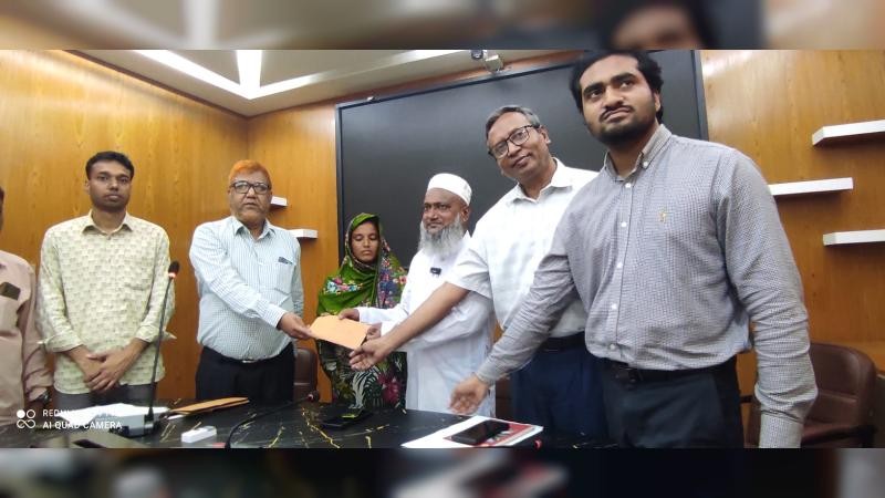 ভূরুঙ্গামারীতে এলসিএস সদস্যের লভ্যাংশ বিতরণ