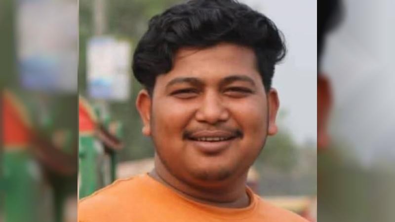 কুমিল্লা কুকুরকে বাঁচাতে গিয়ে নছিমন চালকের মৃত্যু