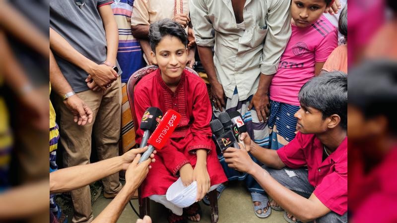 ১৪ বছর বয়সী কিশোরী থেকে কিশোরে রুপান্তর, এলাকায় চাঞ্চল্য