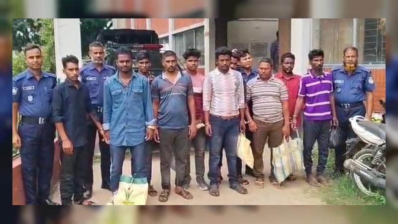 হালুয়াঘাট সীমান্ত দিয়ে ১০ বাংলাদেশিকে ফেরত পাঠালো বিএসএফ