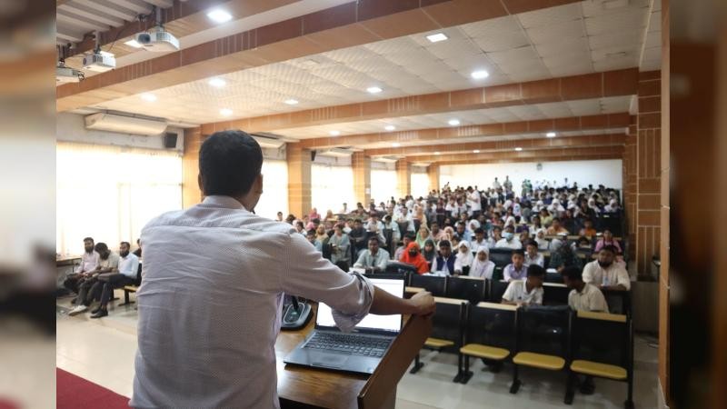 যবিপ্রবিতে জাতীয় হাই স্কুল প্রোগ্রামিং প্রতিযোগিতা ও সাইবার নিরাপত্তা অলিম্পিয়াড অনুষ্ঠিত