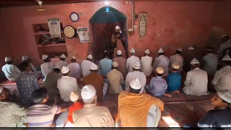 সৌদি আরবের সাথে মিল রেখে বরগুনার ১৬ গ্রামে ঈদ-উল-আজহা উদযাপন