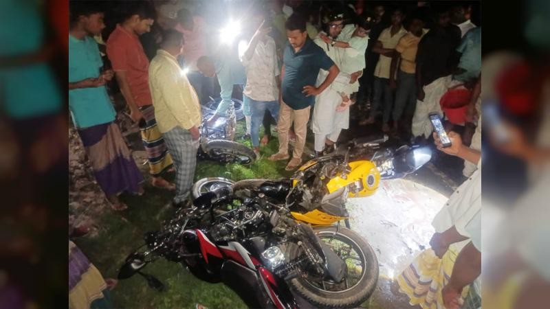 ঈদ আনন্দ বিষাদে রূপান্তর: বগুড়ায় ত্রিমুখী সংঘর্ষে ২ বন্ধুর মৃত্যু