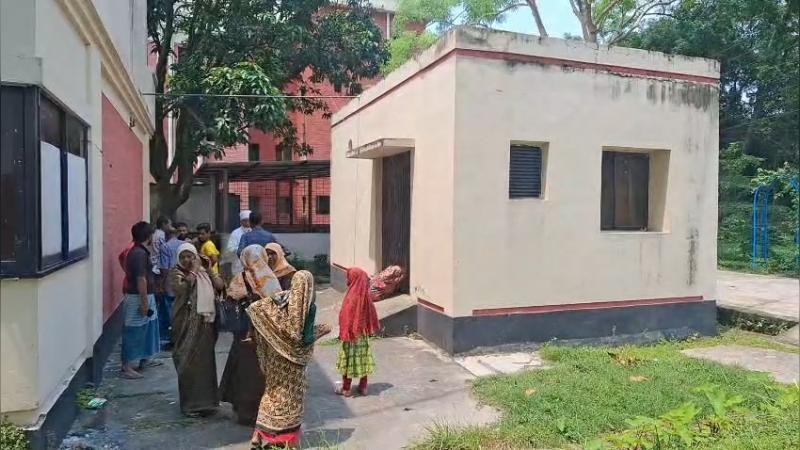 জয়পুরহাটে পিকআপ চাপায় মোটরসাইকেল আরোহী দুলাভাই ও শ্যালকের মৃত্যু