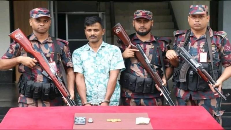 যশোরে প্রায় দেড় কোটি টাকার স্বর্ণ বারসহ আটক ১