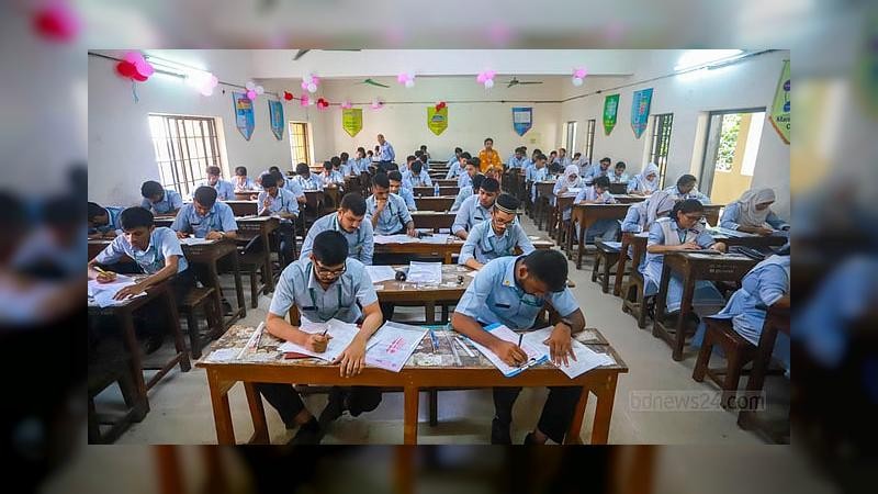 গোপালপুরে উধাও ২১ এইচএসসি পরীক্ষার্থীর ওএমআর শীট