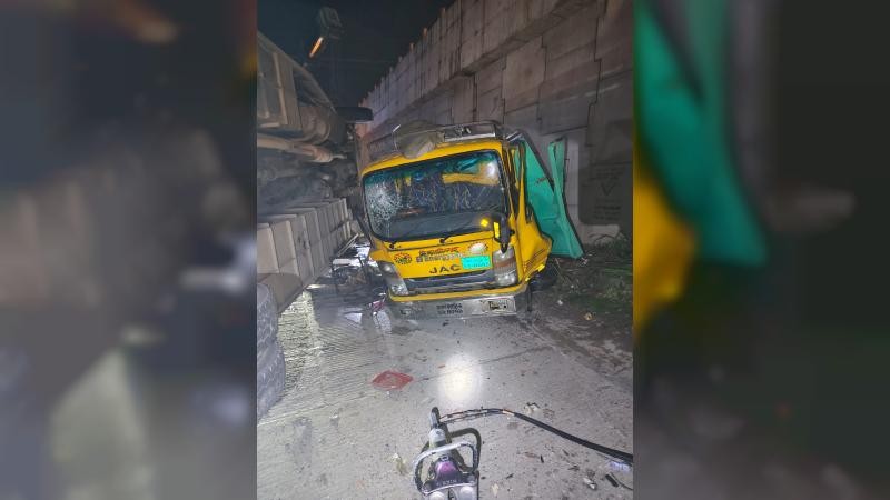 সিরাজগঞ্জে সড়ক দুর্ঘটনায় নিহত ২, আহত ১০