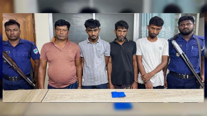 যশোরে ইয়াবাসহ ৪জন আটক