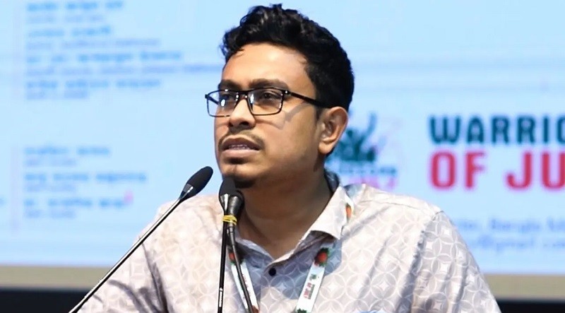 মধ্যরাতে সাদিক কায়েমের বিস্ফোরক স্ট্যাটাস