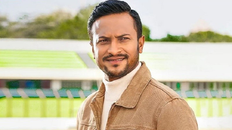 আওয়ামী লীগের রাজনীতি করা বিষয়ে যে বার্তা দিলেন সাকিব