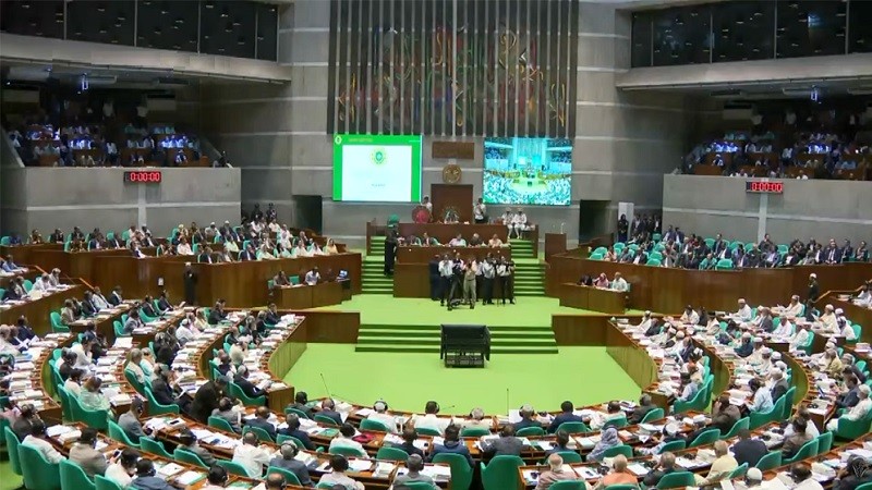 সংবিধান সংস্কার পরিষদের আলোচনা নিয়ে সংসদে বিতর্ক