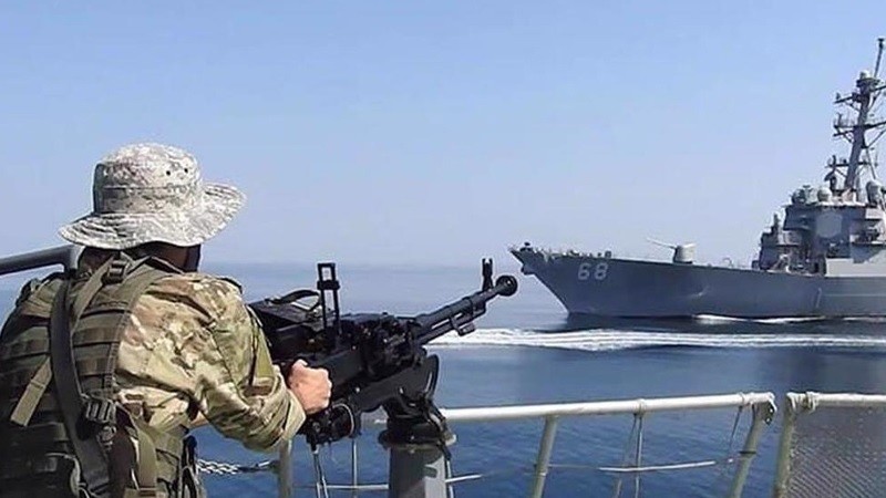 পুরোপুরি ইরানের নিয়ন্ত্রণে হরমুজ প্রণালি, দিলো যে স্পষ্ট বার্তা