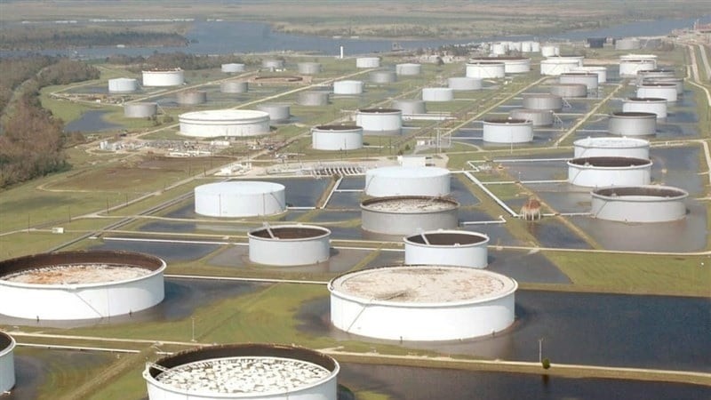 যুক্তরাষ্ট্রের তেল ভাণ্ডার দিয়ে বিশ্ব চলবে মাত্র ৪ দিন