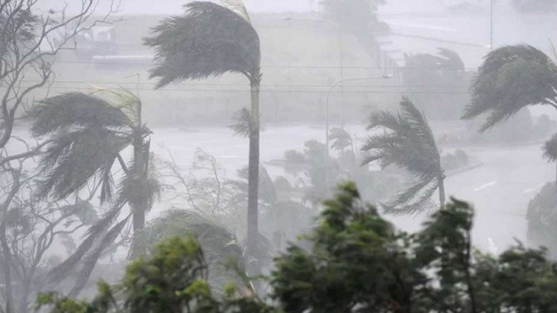 কক্সবাজারসহ দেশের ছয় জেলায় ৬০ কিমি বেগে ঝড়ের পূর্বাভাস ও নদীবন্দরে সতর্কসংকেত