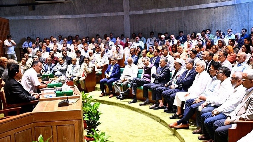 রাষ্ট্রপতি নির্বাচনে মির্জা ফখরুলের পক্ষে ভোট চাইলেন তারেক রহমান, দলীয় সংসদ সদস্যদের ঐক্যবদ্ধ থাকার আহ্বান