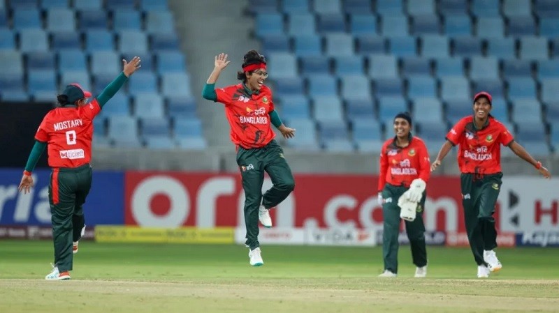 এশিয়া কাপে সেমিফাইনাল নিশ্চিতের লক্ষ্যে আজ আমিরাতের মুখোমুখি হচ্ছে বাংলাদেশ নারী দল