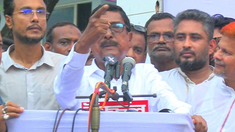 জামায়াতকে নিয়ে কঠোর সমালোচনা সাংসদ ফজলুর রহমানের, সতর্ক থাকার আহ্বান বিএনপির সমাবেশে
