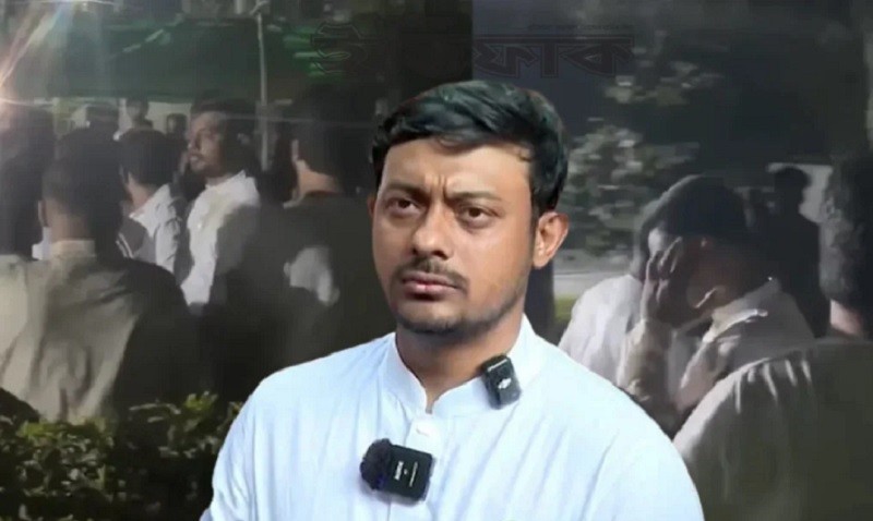 কুষ্টিয়ায় লালন শাহ মাজারের সামনে ডিম নিক্ষেপ ও অবরুদ্ধ এনসিপির মুখ্য সমন্বয়ক নাসীরুদ্দীন পাটওয়ারী