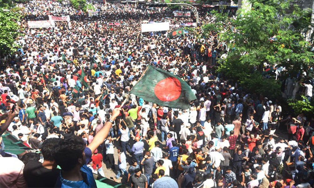 তাহলে কি একই সংস্কৃতির দিকে যাবে বাংলাদেশ!