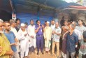 নবীগঞ্জে চাঁদাবাজদের বিরুদ্ধে, দোকানপাট বন্ধ রেখে ব্যবসায়ীদের মানববন্ধন