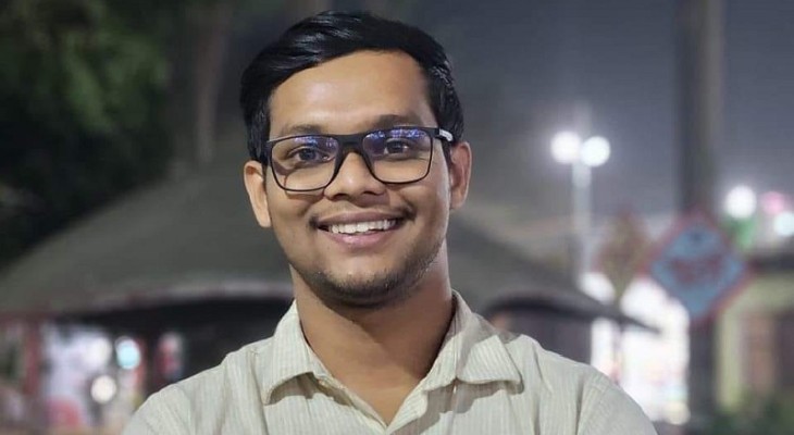 তোরা যারা রাজাকার, সময় থাকতে বাংলা ছাড়: বাকের 