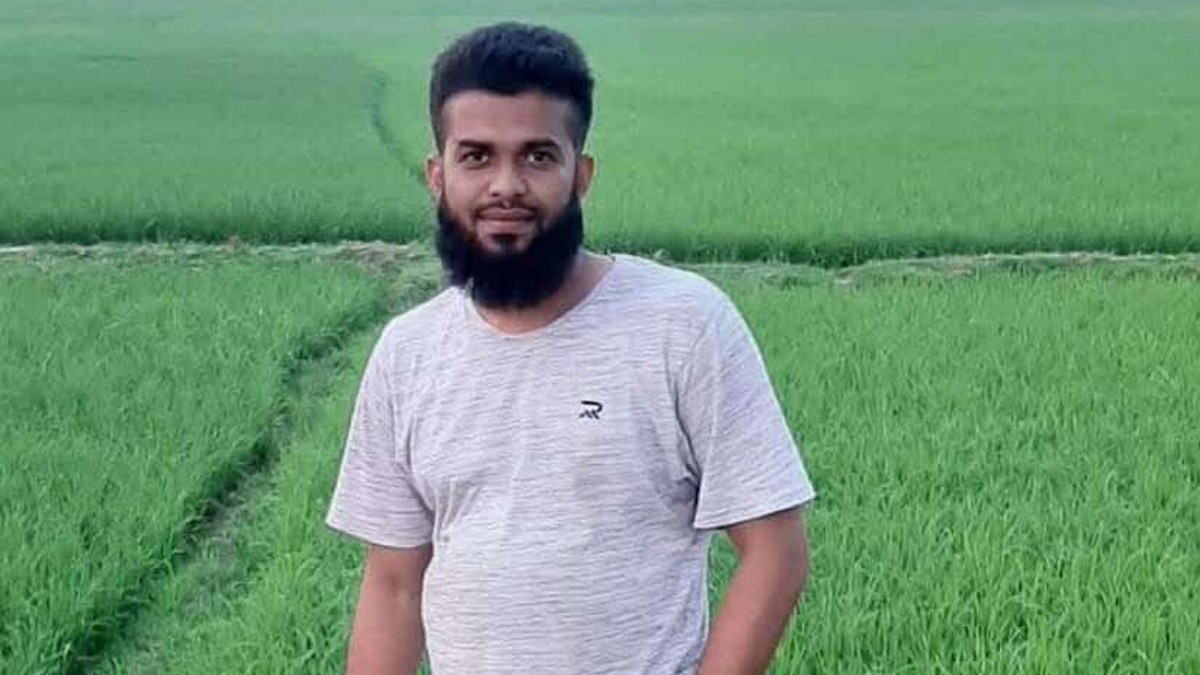 Jinsiy aloqa onlayn oynada josuslik qildi Chap Elis va Zoey jinsiy aloqa